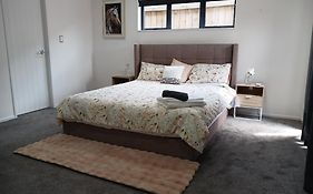 Luxury And Nature View Stay